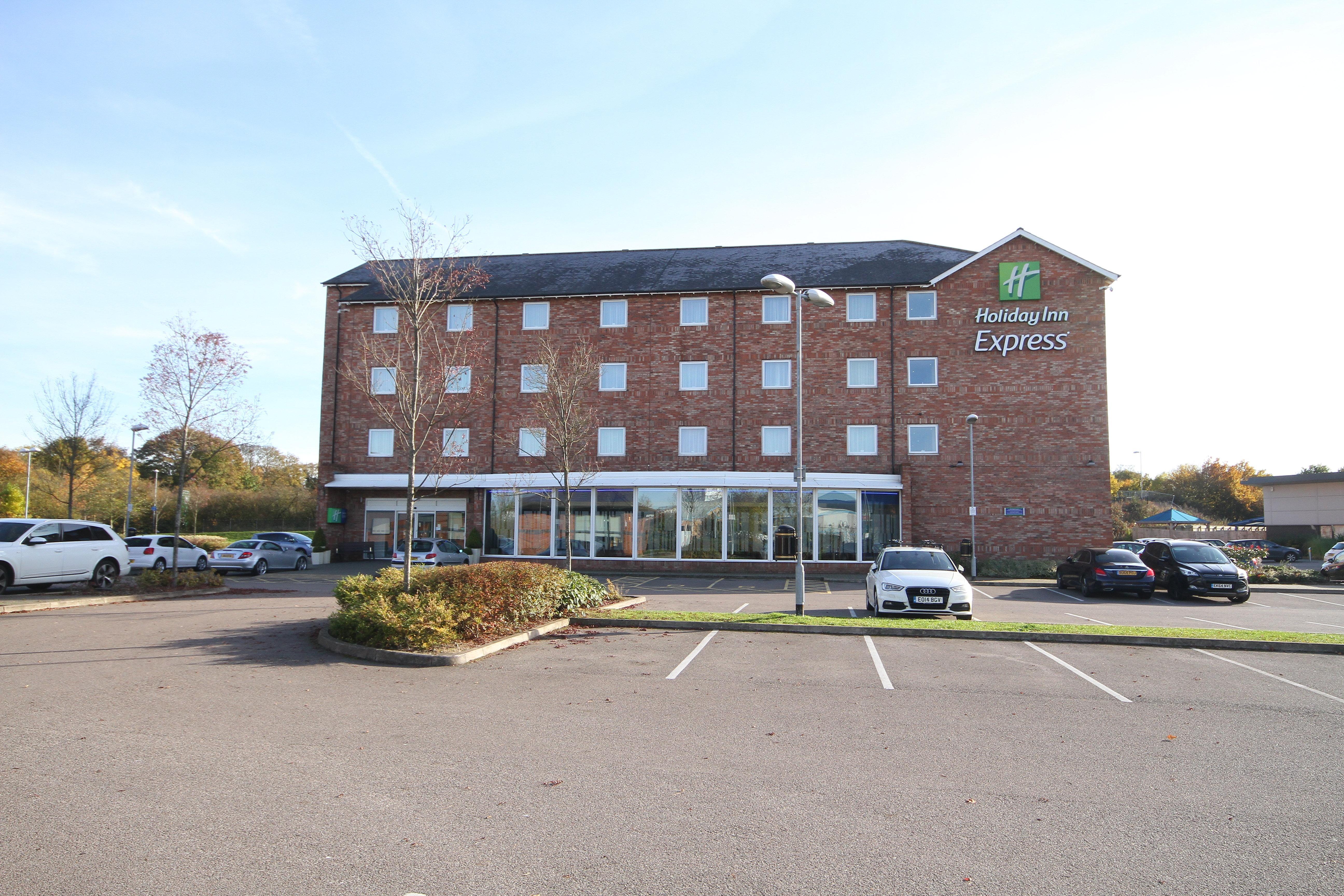 Holiday Inn Express Nuneaton By Ihg Екстериор снимка