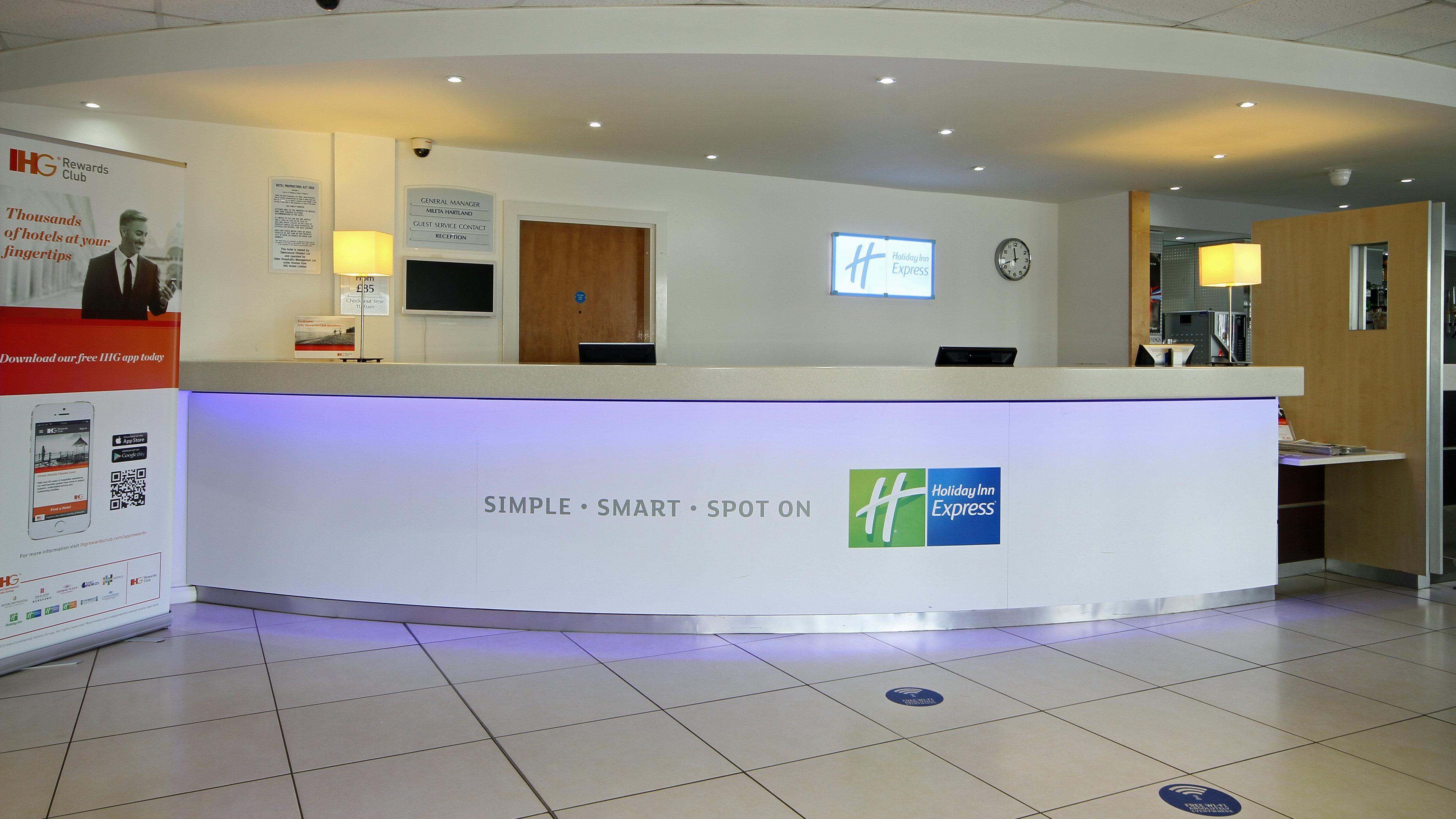 Holiday Inn Express Nuneaton By Ihg Екстериор снимка