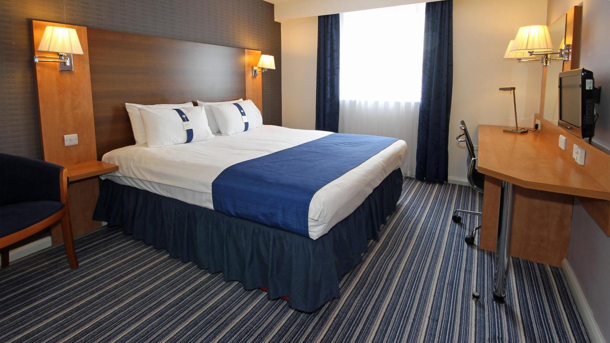 Holiday Inn Express Nuneaton By Ihg Екстериор снимка