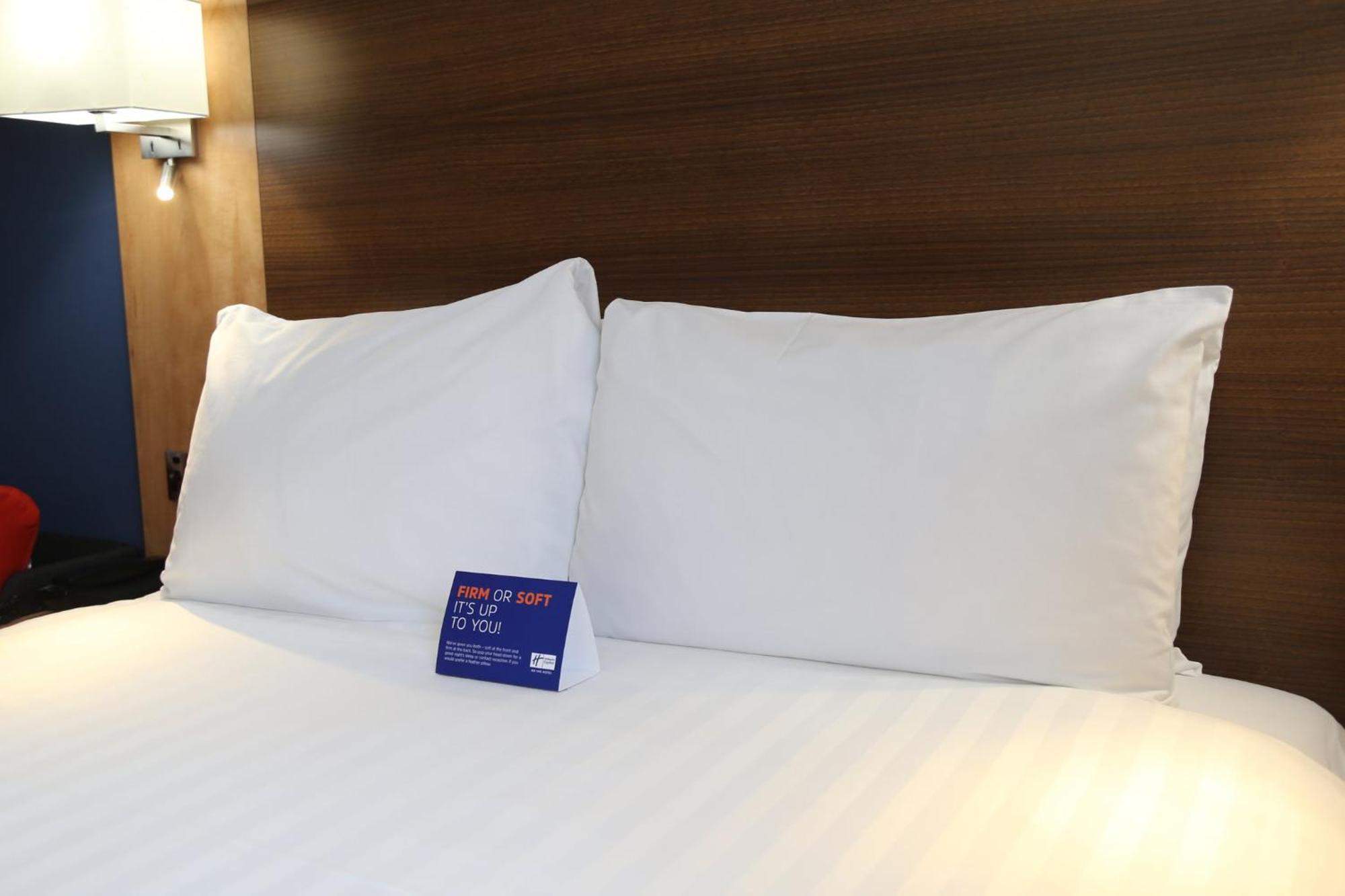 Holiday Inn Express Nuneaton By Ihg Екстериор снимка